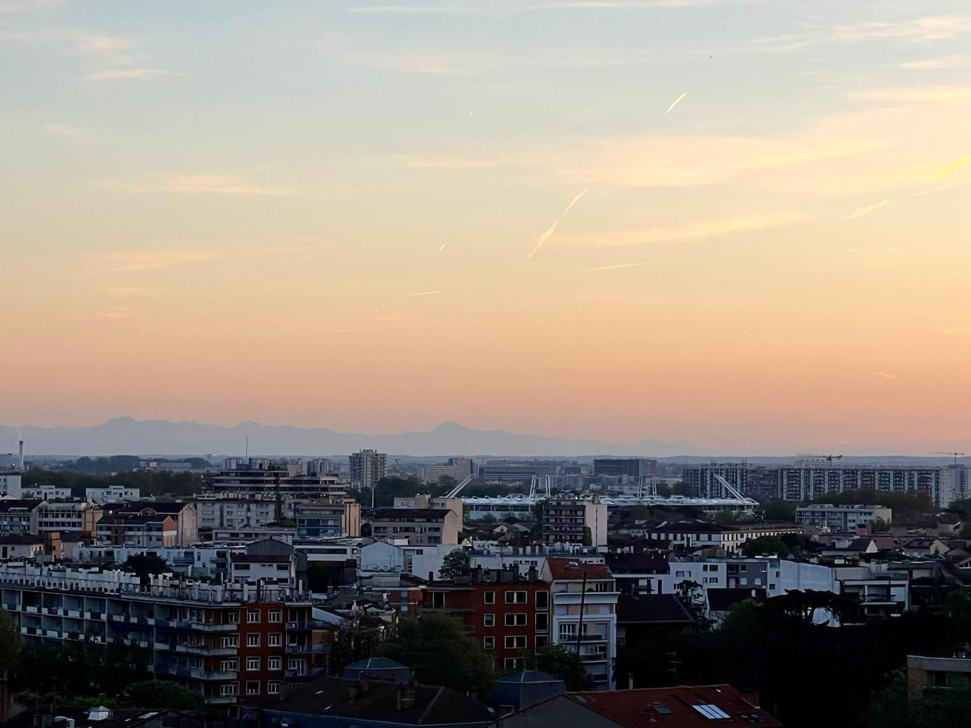 Sunset Duplex - Grand-Rond, Jardin Des Plantes, Centre-Ville, 2 Bdrs 60M2, Ac, Free Public Car Park 200M Away, Netflix - T3 60M2 Avec Clim, Parking Public Gratuit A 200M Toulouse Buitenkant foto