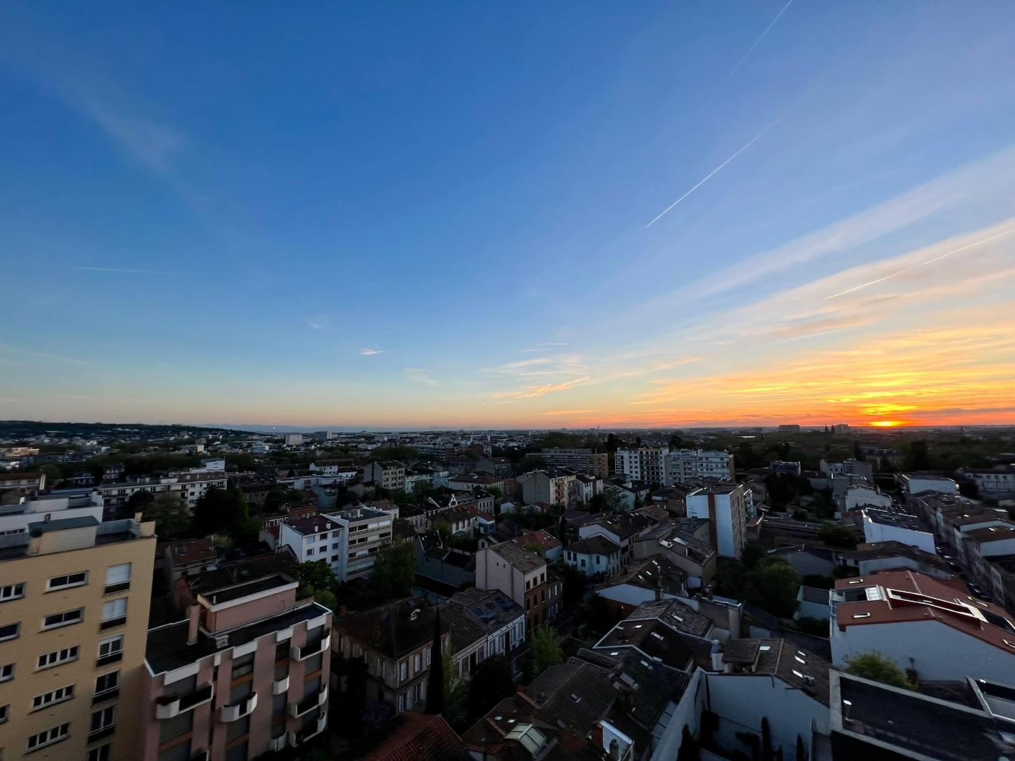 Sunset Duplex - Grand-Rond, Jardin Des Plantes, Centre-Ville, 2 Bdrs 60M2, Ac, Free Public Car Park 200M Away, Netflix - T3 60M2 Avec Clim, Parking Public Gratuit A 200M Toulouse Buitenkant foto